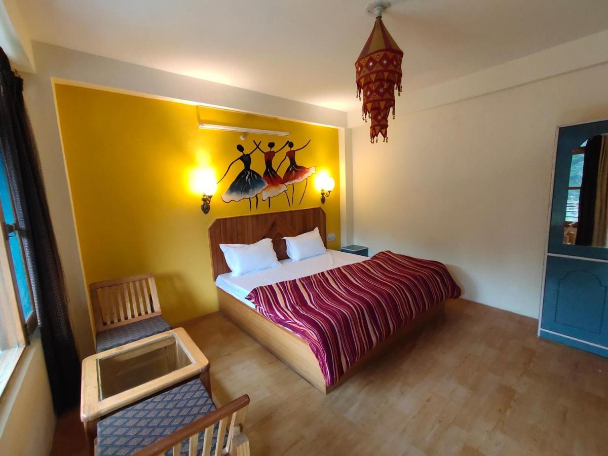 La Siesta India Manali Hostel Εξωτερικό φωτογραφία