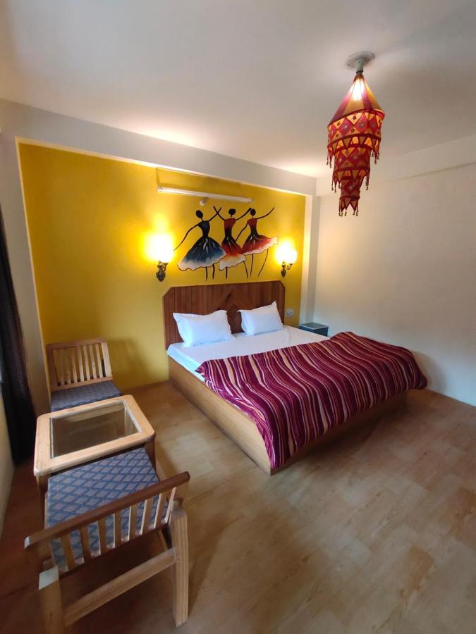 La Siesta India Manali Hostel Εξωτερικό φωτογραφία