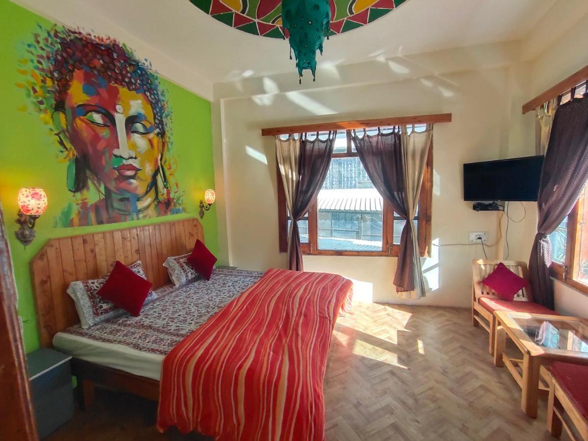 La Siesta India Manali Hostel Εξωτερικό φωτογραφία