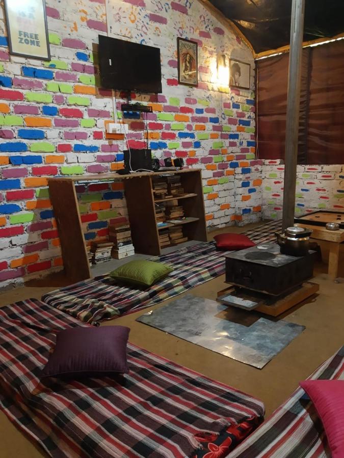 La Siesta India Manali Hostel Εξωτερικό φωτογραφία